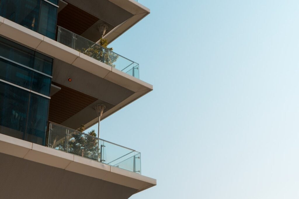 eno card balcon v2