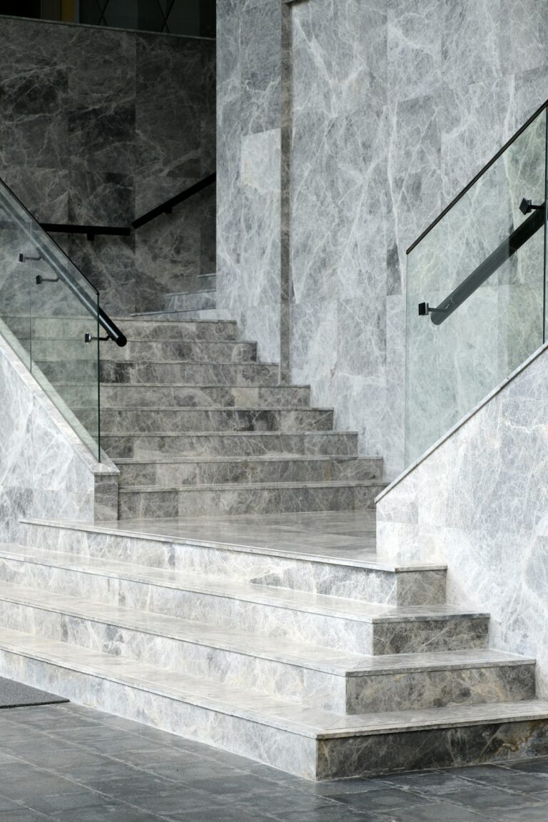 eno card escalier v2